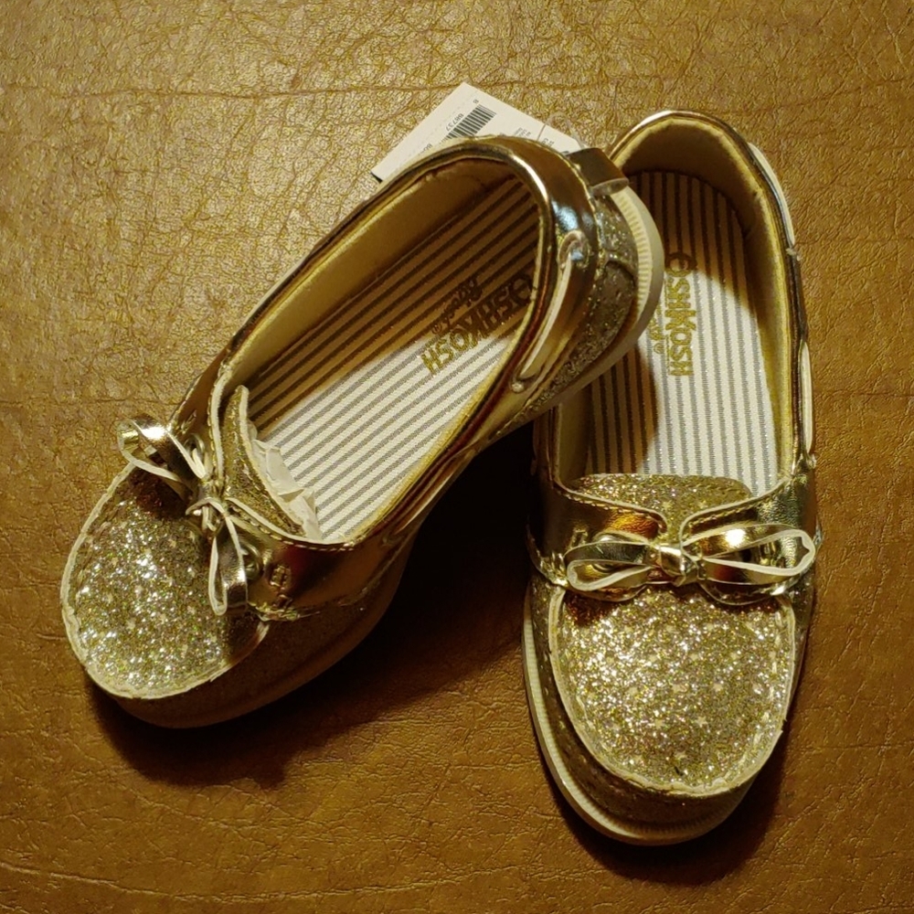 OshKosh Gold Shoes Size 9